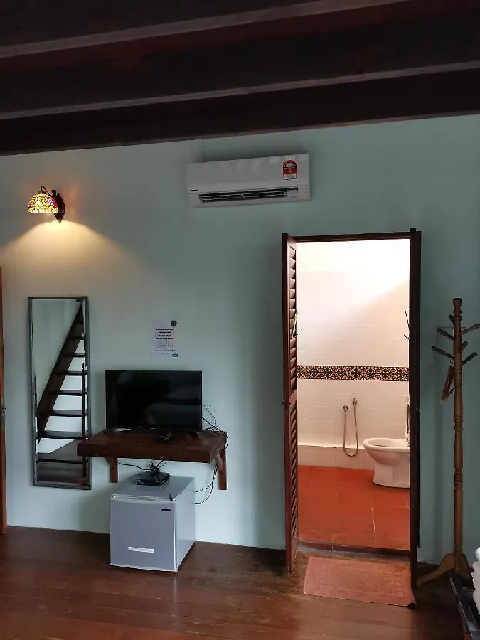 Rangoon Residences + George Town Homestay