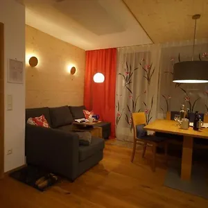 ferienappartements-berghof-chalet.com-bavaria.com/